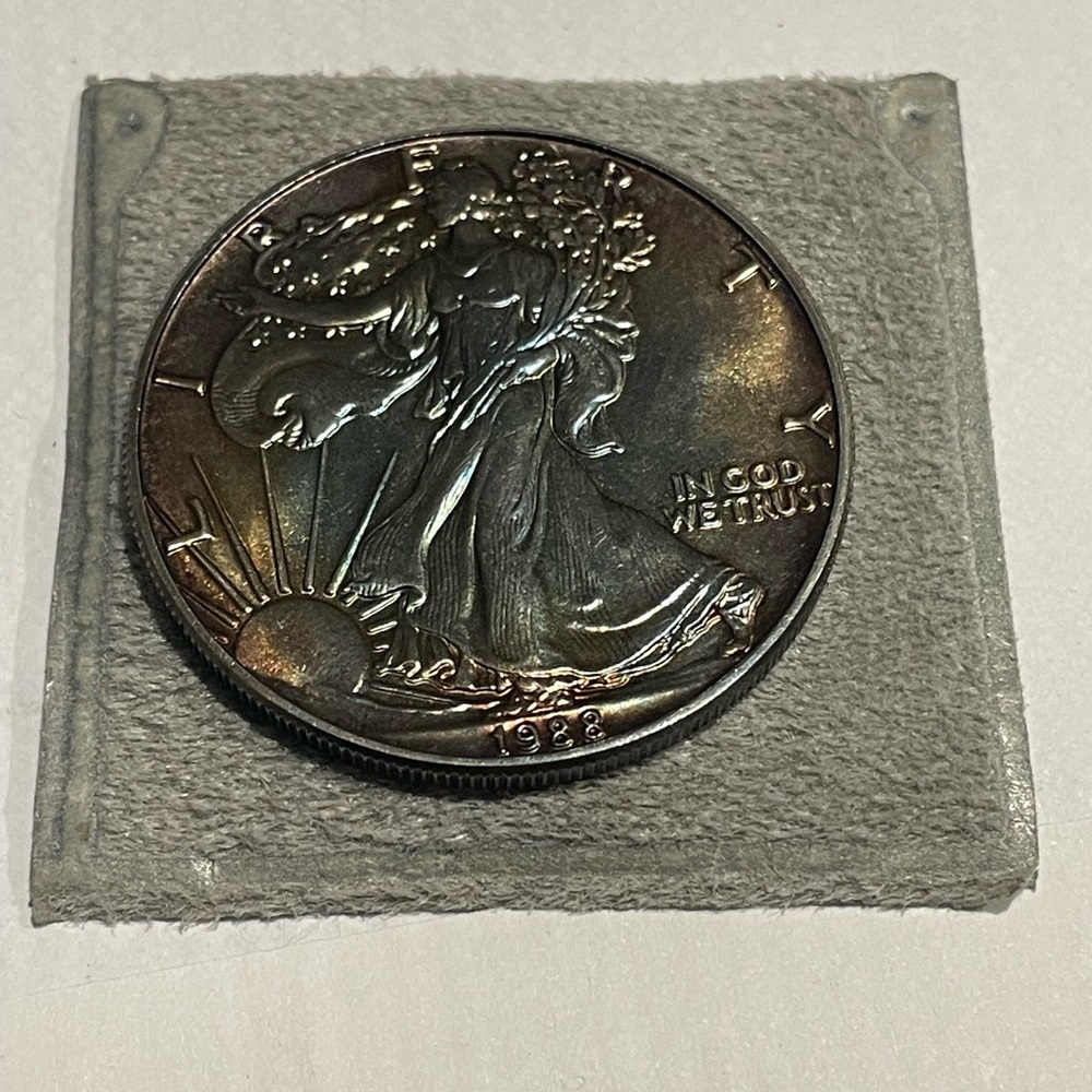 1988 Silver Coin rainbow Troy ounce eagle